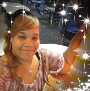 Meet your Posher, Connie